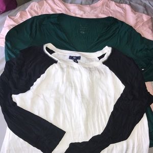 Bundle 3 Medium Long Sleeve Tops